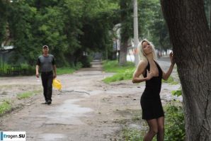 Nastya from Samara walks around the city and shows herself. Part 8. Thumbnail 3
