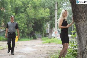 Nastya from Samara walks around the city and shows herself. Part 8. Thumbnail 6
