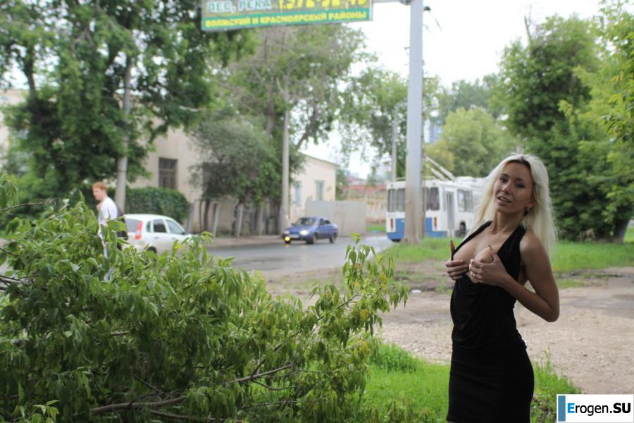 Nastya from Samara walks around the city and shows herself. Part 10. Slide 14