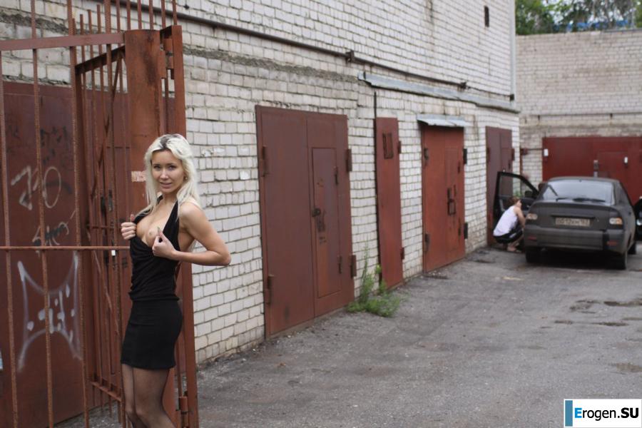 Nastya from Samara walks around the city and shows herself. Part 10. Slide 3