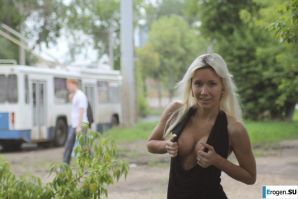 Nastya from Samara walks around the city and shows herself. Part 10. Thumbnail 13