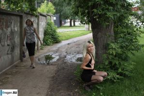 Nastya from Samara walks around the city and shows herself. Part 10. Thumbnail 19