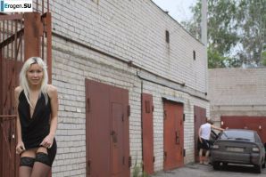 Nastya from Samara walks around the city and shows herself. Part 10. Thumbnail 8