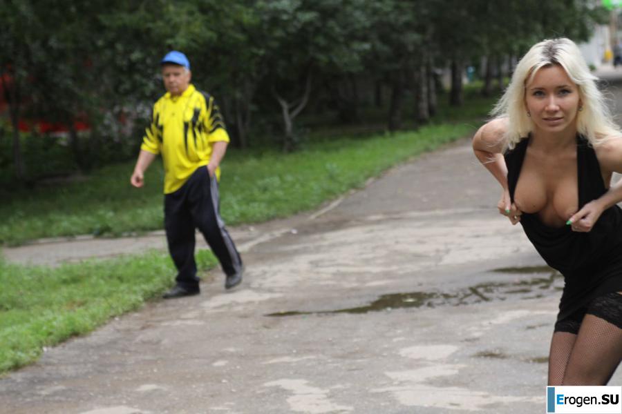 Настя из Самары ходит по городу и показывает себя. Часть 11. Фото 3