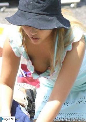 oops boobs lit up. Thumbnail 11