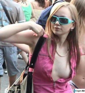 oops boobs lit up. Thumbnail 22