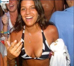 oops boobs lit up. Thumbnail 32