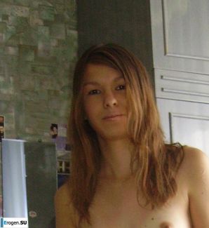 Russian Asian woman with a lizard. Thumbnail 31