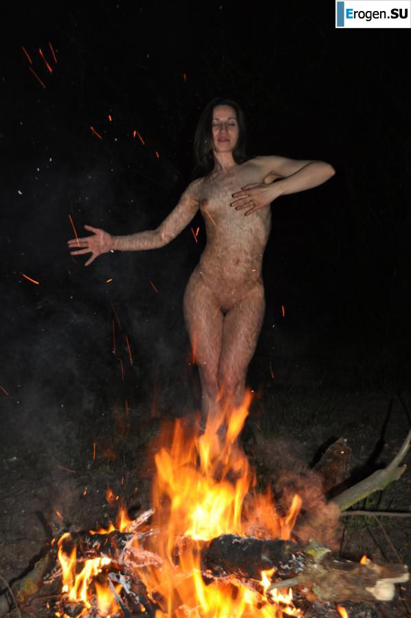 Ukrainian nudists in the summer. Slide 3
