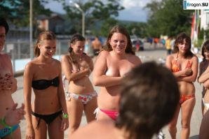 Such are the amusements of Russian students. Thumbnail 6