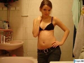 Just a beautiful girl. Thumbnail 1