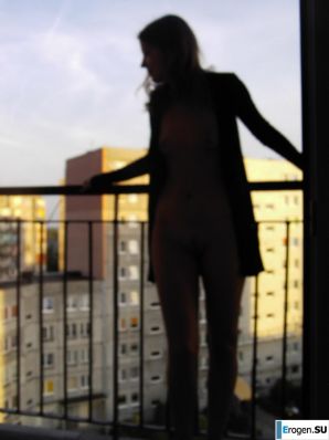 Just a beautiful girl. Thumbnail 19