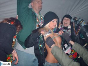 Public exposure. Thumbnail 37