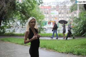 Nastya from Samara walks around the city and shows herself. Part 12. Thumbnail 33