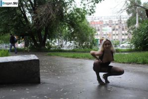 Nastya from Samara walks around the city and shows herself. Part 12. Thumbnail 38