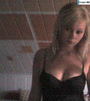 Busty Blonde. Thumbnail 10