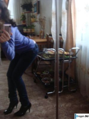 Студентки фоткают сами себя. Миниатюра 39