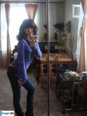 Студентки фоткают сами себя. Миниатюра 40