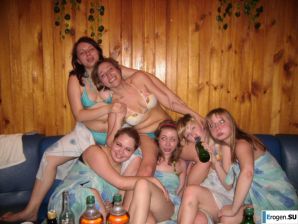 Russian bachelorette parties. Thumbnail 4
