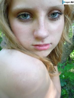 Three Czech Women in Nature. Part 2. Thumbnail 25