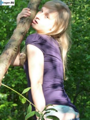 Three Czech Women in Nature. Part 2. Thumbnail 31