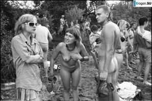 Photo from the hippie rally. Thumbnail 30