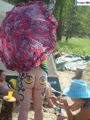 Photo from the hippie rally. Thumbnail 38