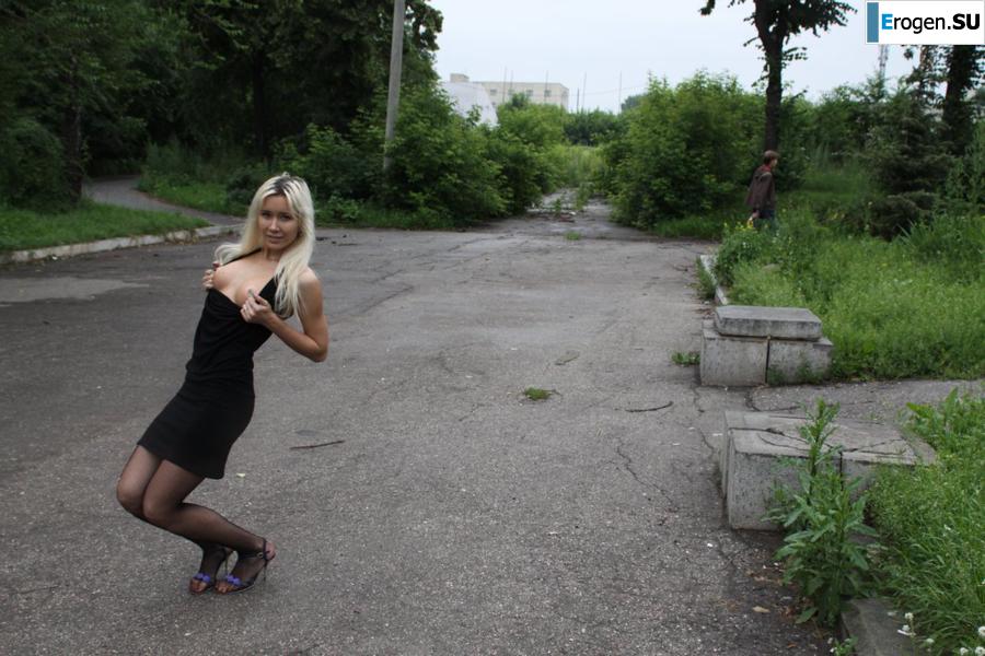 Nastya from Samara walks around the city and shows herself. Part 14. Slide 23