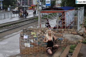 Nastya from Samara walks around the city and shows herself. Part 14. Thumbnail 28