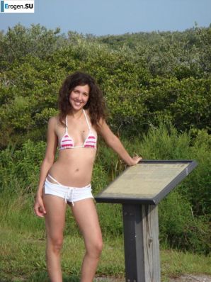 Smiling brunette with everlasting nipples. Part 2. Thumbnail 35