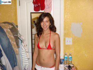 Smiling brunette with everlasting nipples. Part 2. Thumbnail 37