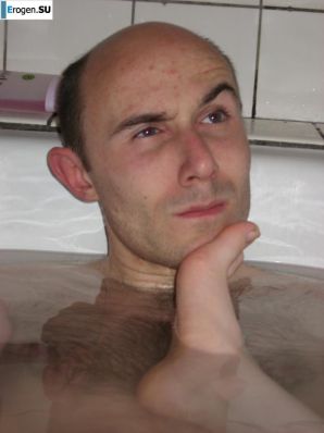 Red and bald. Family album. Thumbnail 4