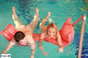 Czech nudists in the pool. Part 2. Thumbnail 28