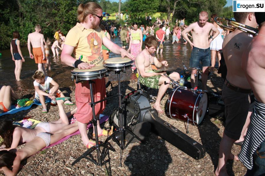 Photo from the hippie rally. Part 2. Slide 29