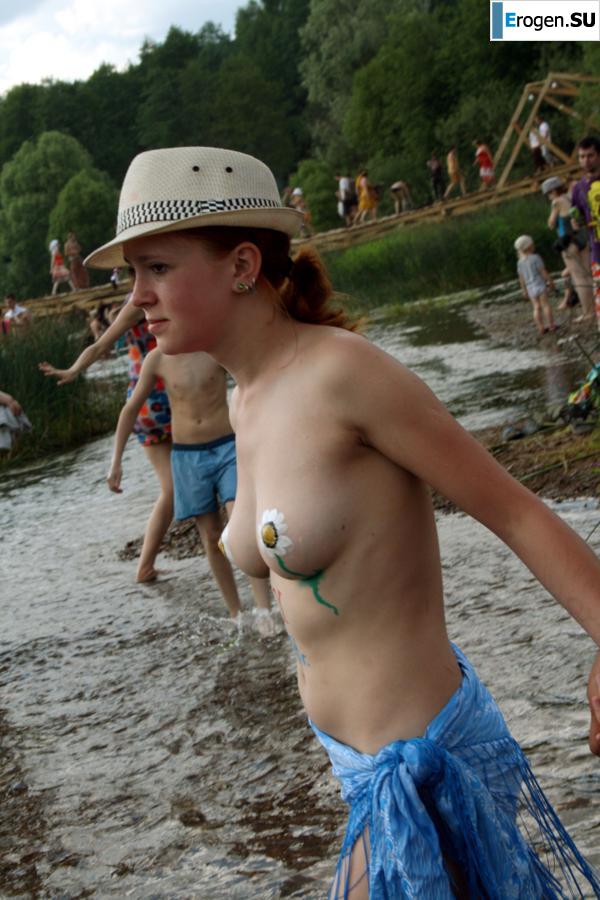 Photo from the hippie rally. Part 2. Slide 31