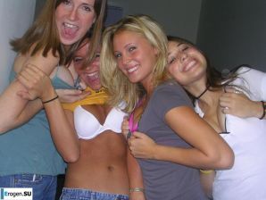 oops boobs lit up. Part 3. Thumbnail 14