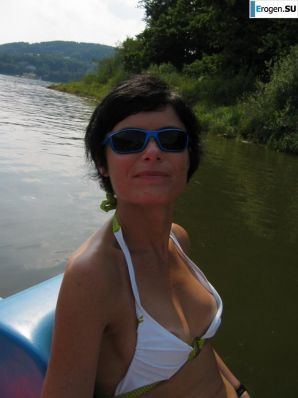 oops boobs lit up. Part 3. Thumbnail 24