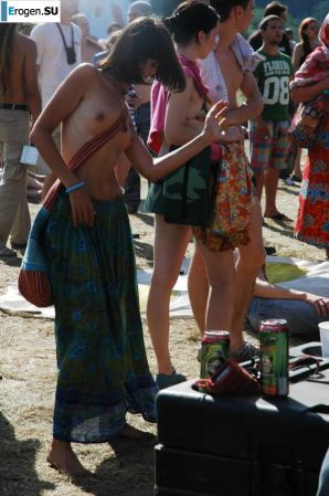 Photo from the hippie rally. Part 3. Thumbnail 23