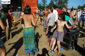 Photo from the hippie rally. Part 3. Thumbnail 25