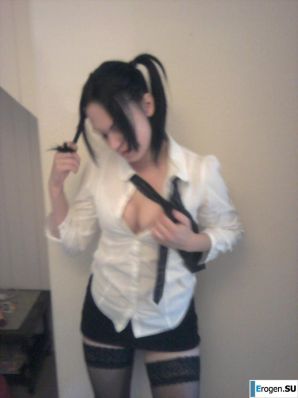 Pretty brunette in stockings. Part 2. Thumbnail 22