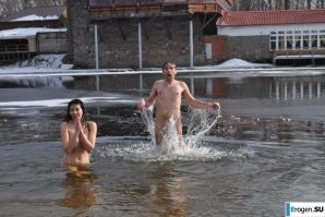 Ukrainian nudists in winter. Thumbnail 14