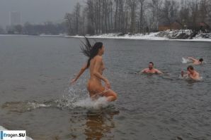 Ukrainian nudists in winter. Thumbnail 9