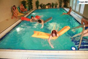 Czech nudists in the pool. Part 3. Thumbnail 33