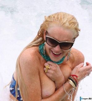 oops boobs lit up. Part 7. Thumbnail 24