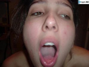 Smiling brunette with everlasting nipples. Part 6. Thumbnail 3