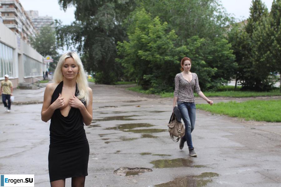 Nastya from Samara walks around the city and shows herself. Part 18. Photo 35