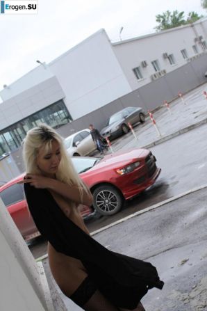 Nastya from Samara walks around the city and shows herself. Part 18. Thumbnail 10