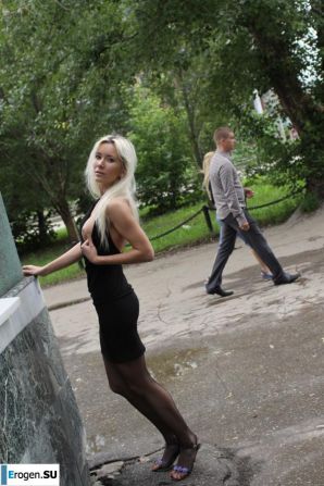 Nastya from Samara walks around the city and shows herself. Part 18. Thumbnail 17