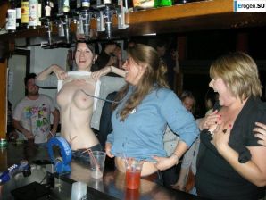 Public Nudity. Part 5. Thumbnail 23