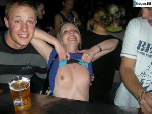 Public Nudity. Part 5. Thumbnail 28